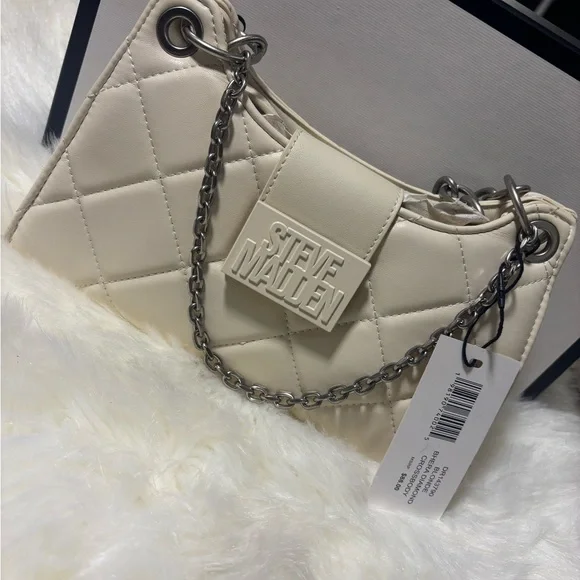 Steve Madden Beige Quilted Chain Shoulder Bag - Picture 2 of 2